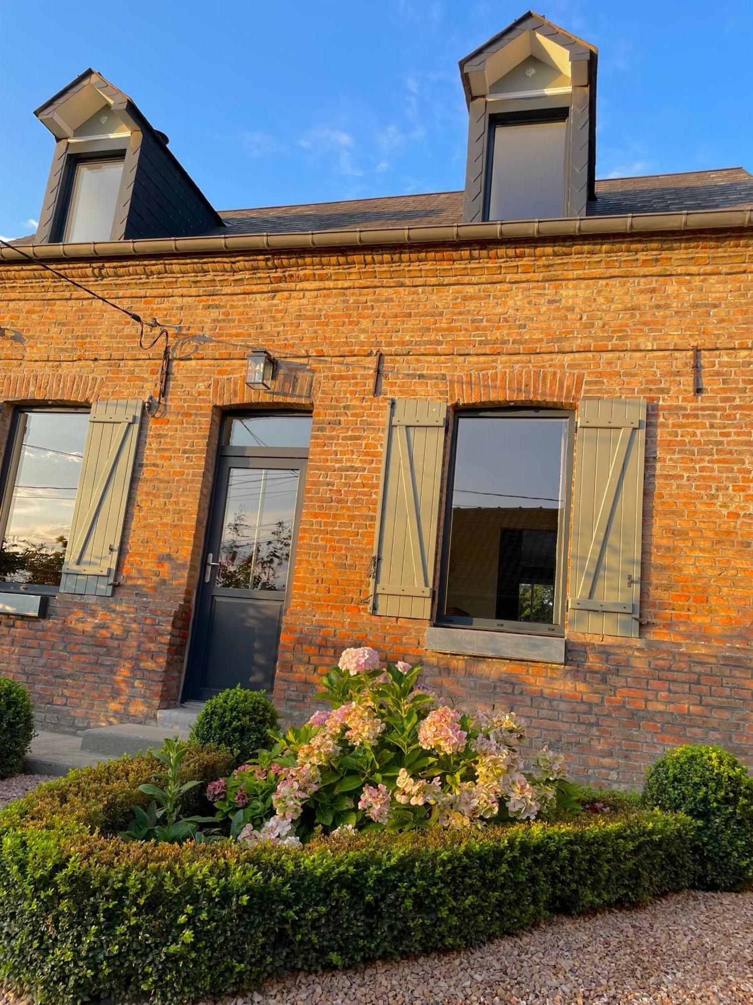 Les Charmes De Villers Huchenneville Exterior foto